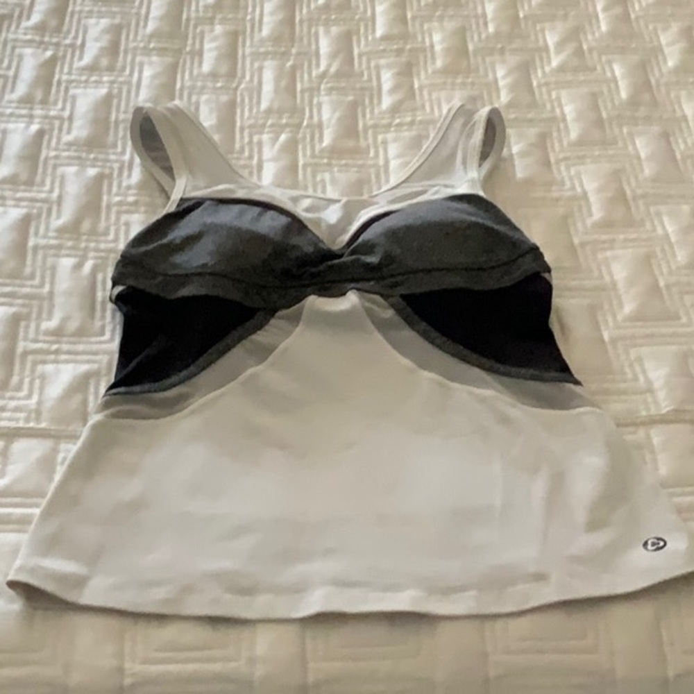 Sheer panel tennis / workout top